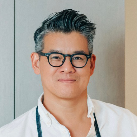 Peter Som Headshot