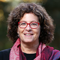 Libby Friedman '80 , Assistant Dean of the College for Connections
