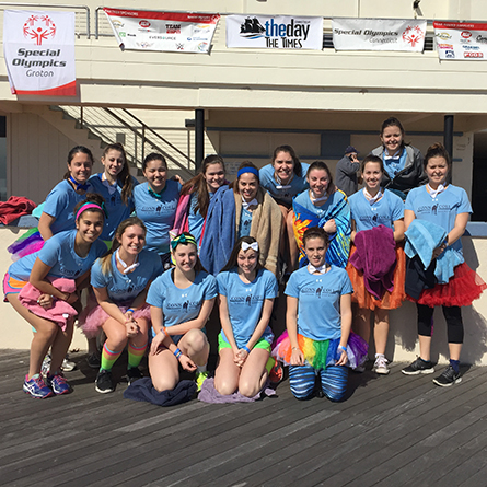 Members of the Connecticut College field hockey team at the 2016 Connecticut Shoreline Penguin Plunge.